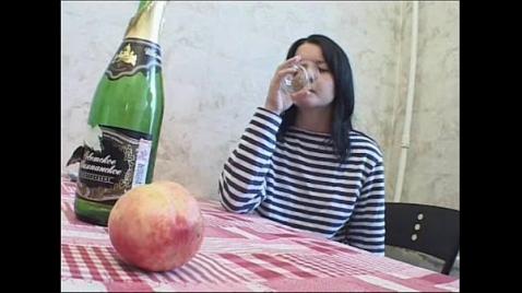 Бухнул с телкой, а после взял силой