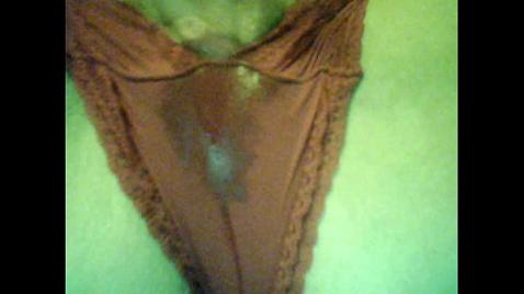 Парень в маске жестко поимел во все щелки девочку в коротком платьице