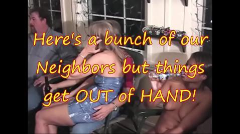 Зрелая старушка делает минет двум неграм