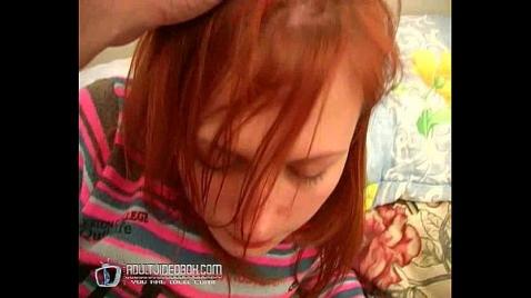 Мужчина у себя в доме наказал русскую красотку членом в пизду